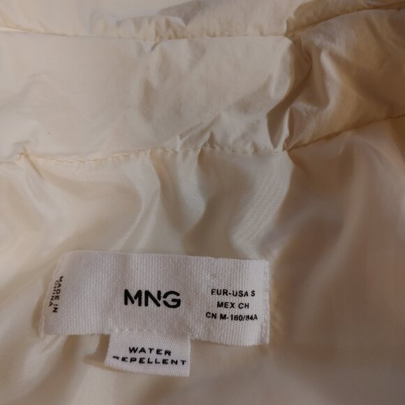 MNG off-white light puffer coat - Picture 2 of 16